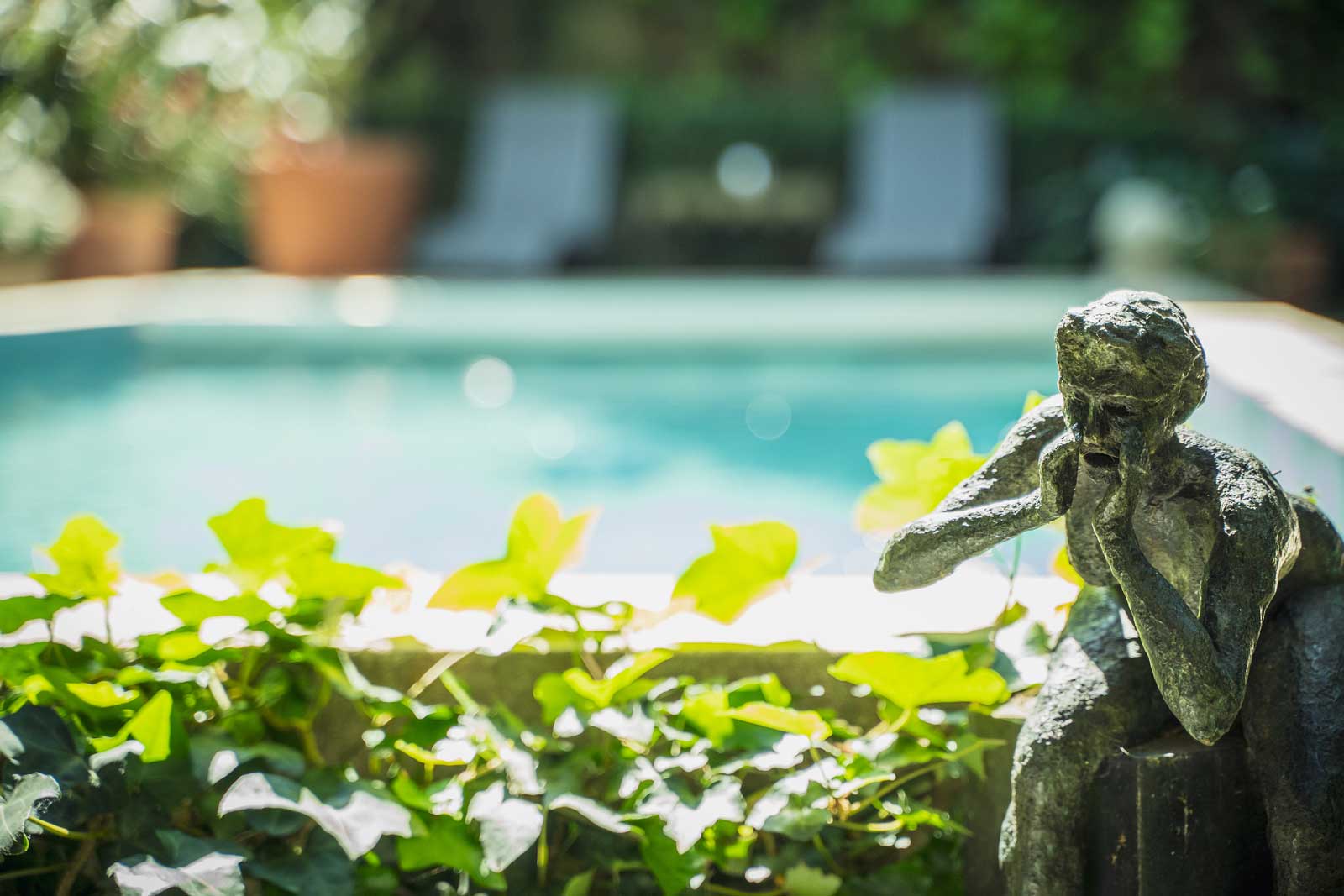 La piscine de la maison d'hôtes Les Jardins de Baracane, Avignon (Vaucluse)