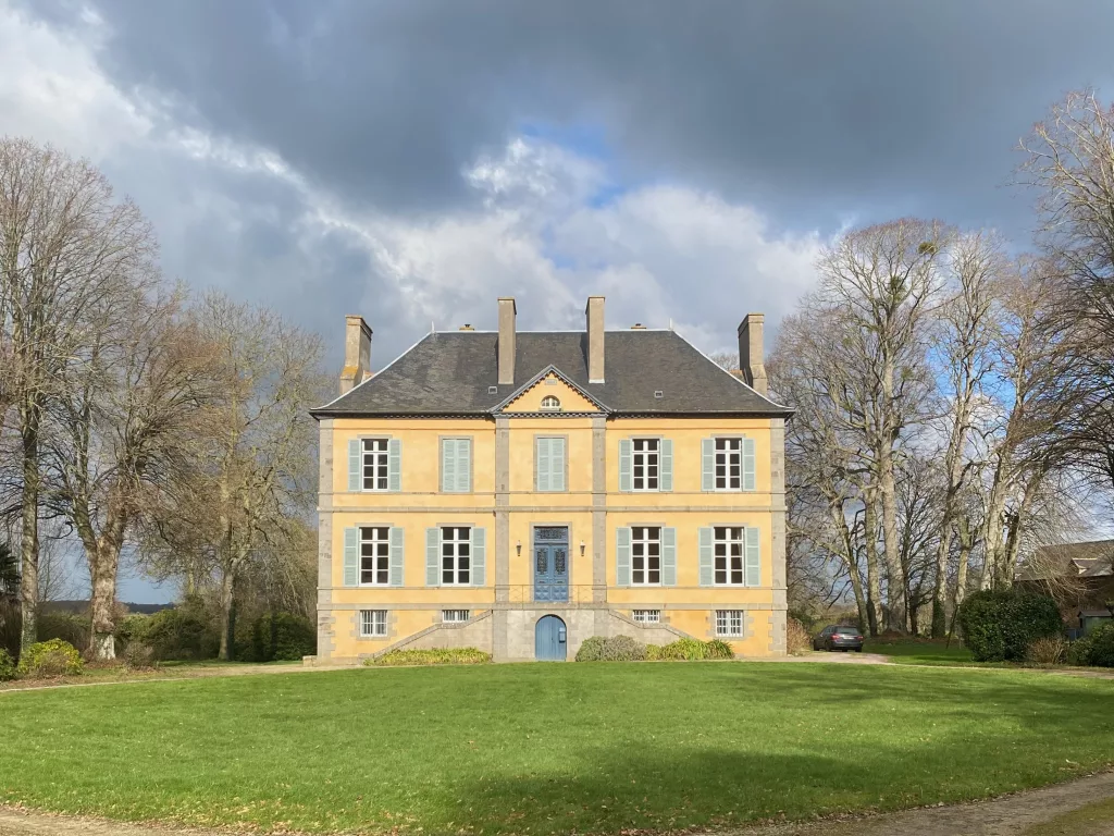 Façade sud du Château des Portes (Noyal, Côtes d'Armor, Bretagne)