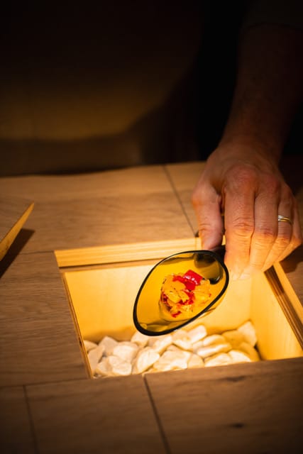 Diner à la Table des Curiosités